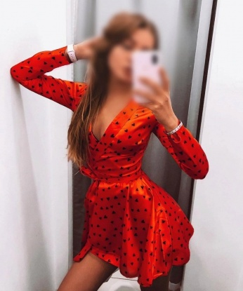 Карина, 25